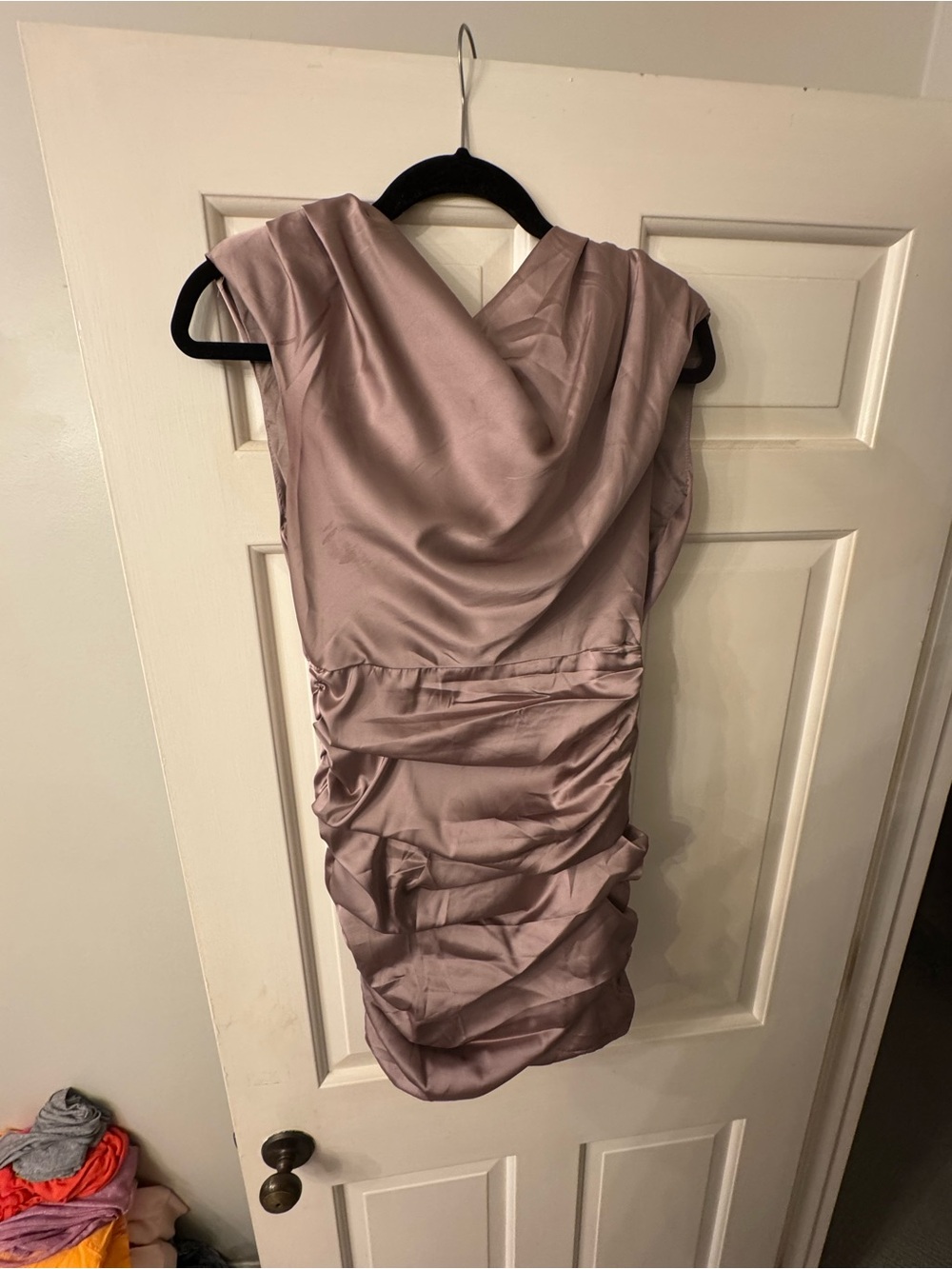 DO+BE Mauve Satin Ruched Sheath Dress